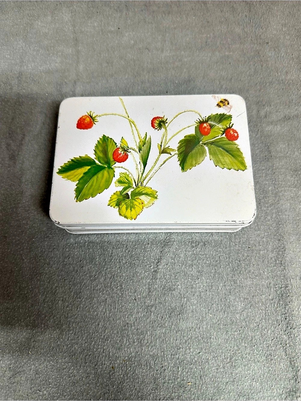 Strawberry Floral Decor Tin